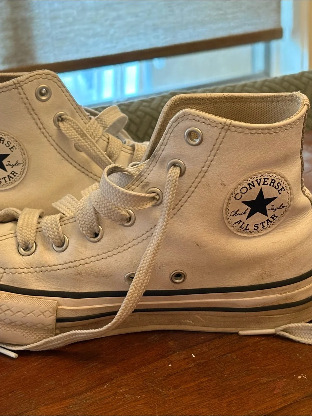 Classic Kids Converse High-Top Leather Sneakers - White Ivory